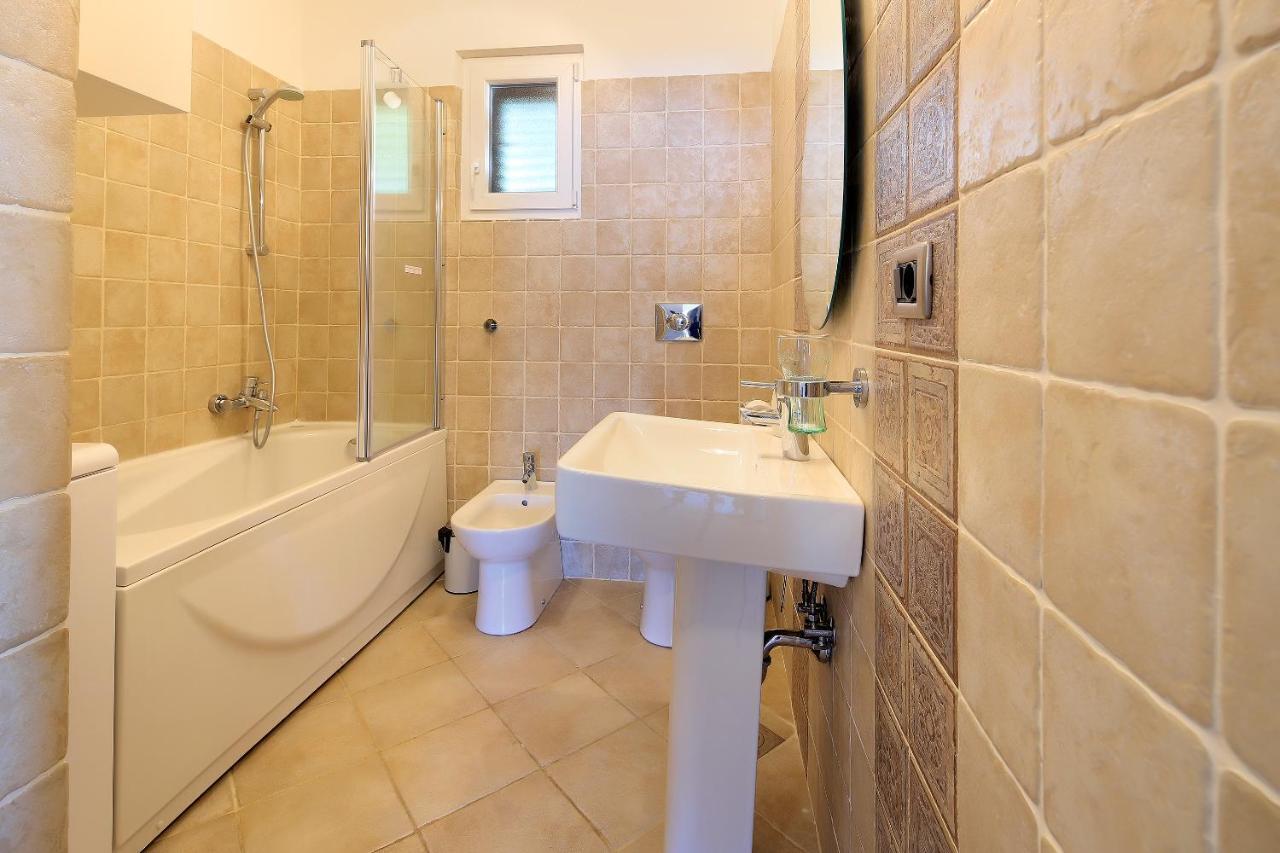 Apartment Vincent With Beautiful Sea View Terrace Клейновиця Екстер'єр фото